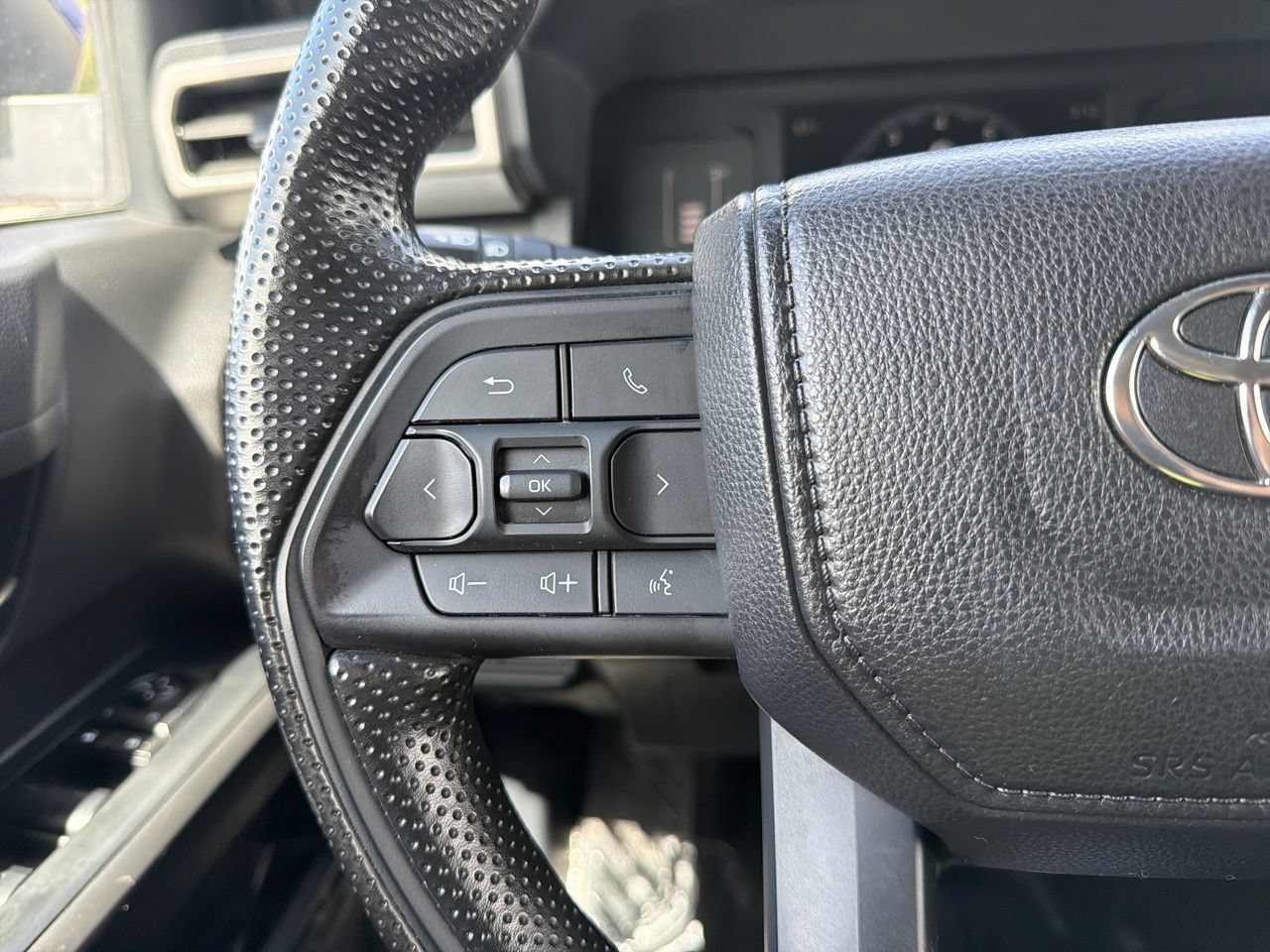 Used 2024 Toyota Tacoma SR5 RWD image 24