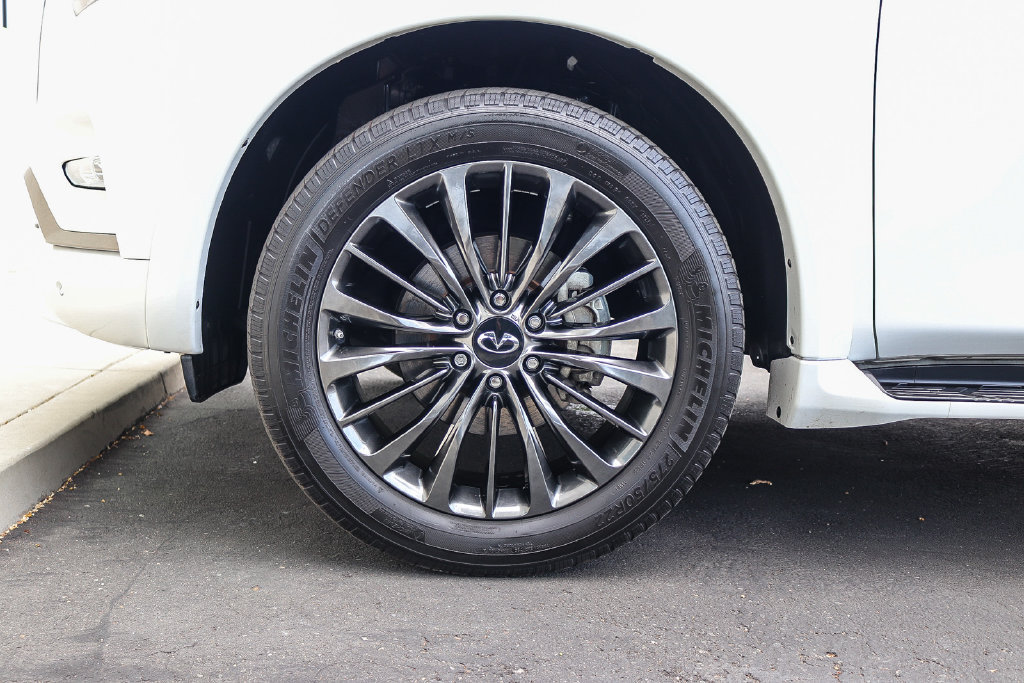 Used 2021 INFINITI QX80 Premium Select w/ All-Season Package AWD/4WD image 10