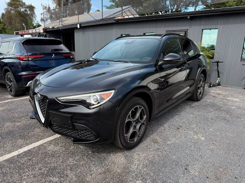 Used 2018 Alfa Romeo Stelvio Ti Sport AWD/4WD image 1