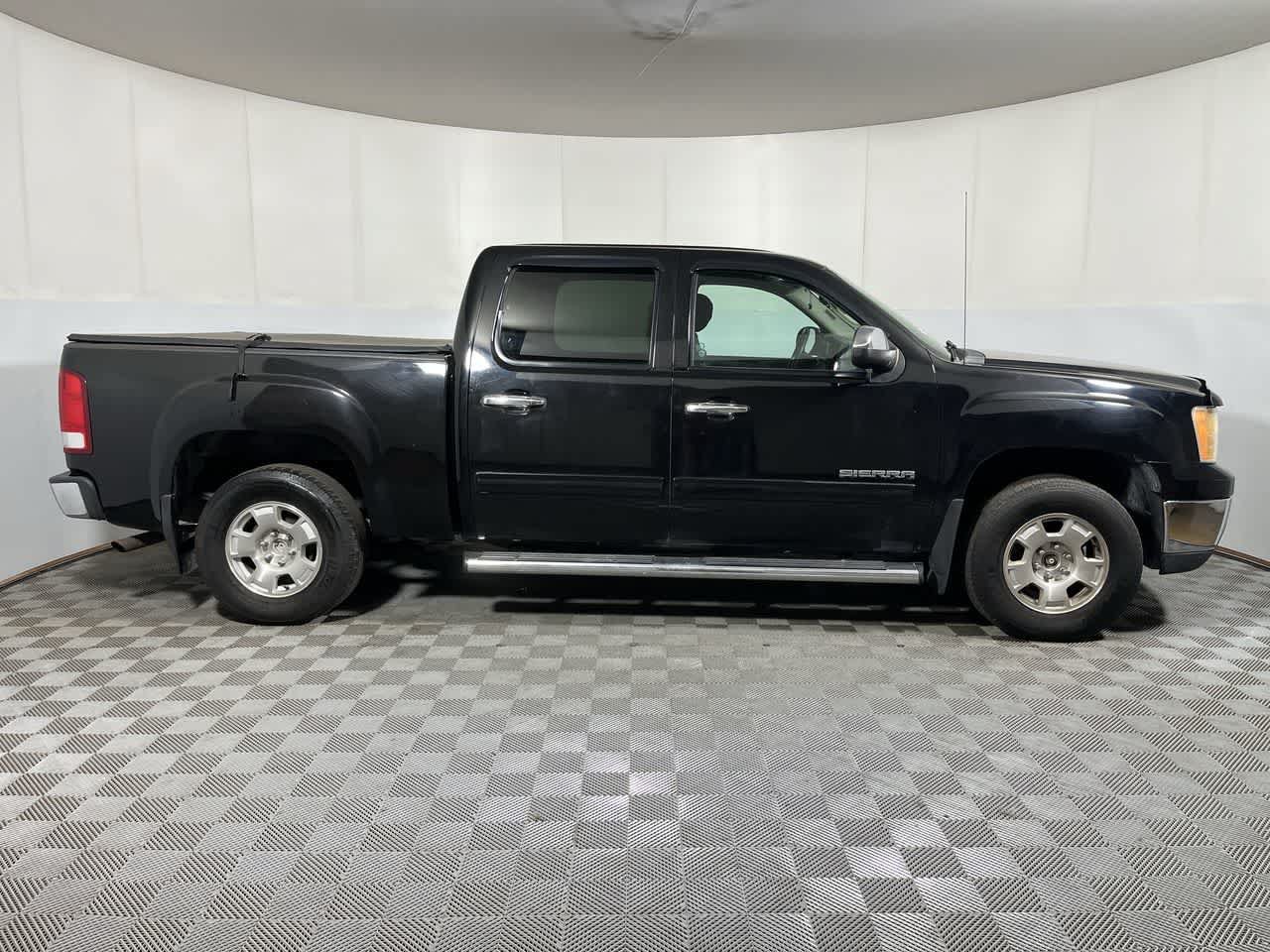 Used 2010 GMC Sierra 1500 SL AWD/4WD image 9