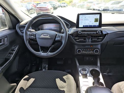 Certified 2024 Ford Escape Active AWD/4WD image 29