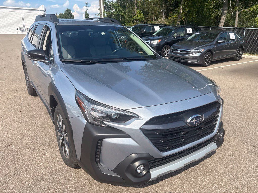 Used 2024 Subaru Outback Limited AWD/4WD image 4