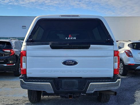 Used 2019 Ford F250 XL w/ Power Equipment Group image 7