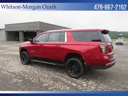 Used 2023 Chevrolet Suburban LS w/ Max Trailering Package AWD/4WD image 10