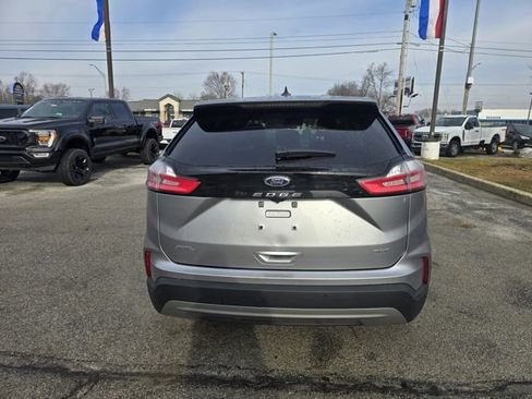 Used 2024 Ford Edge SEL image 4