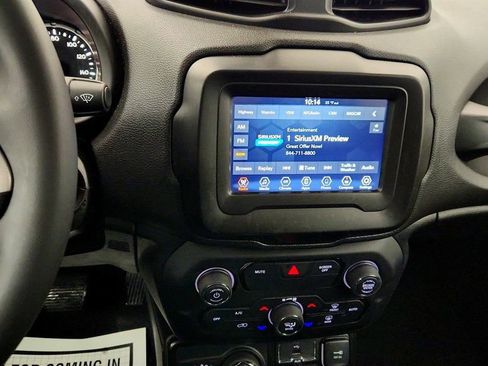 Used 2020 Jeep Renegade Latitude image 15