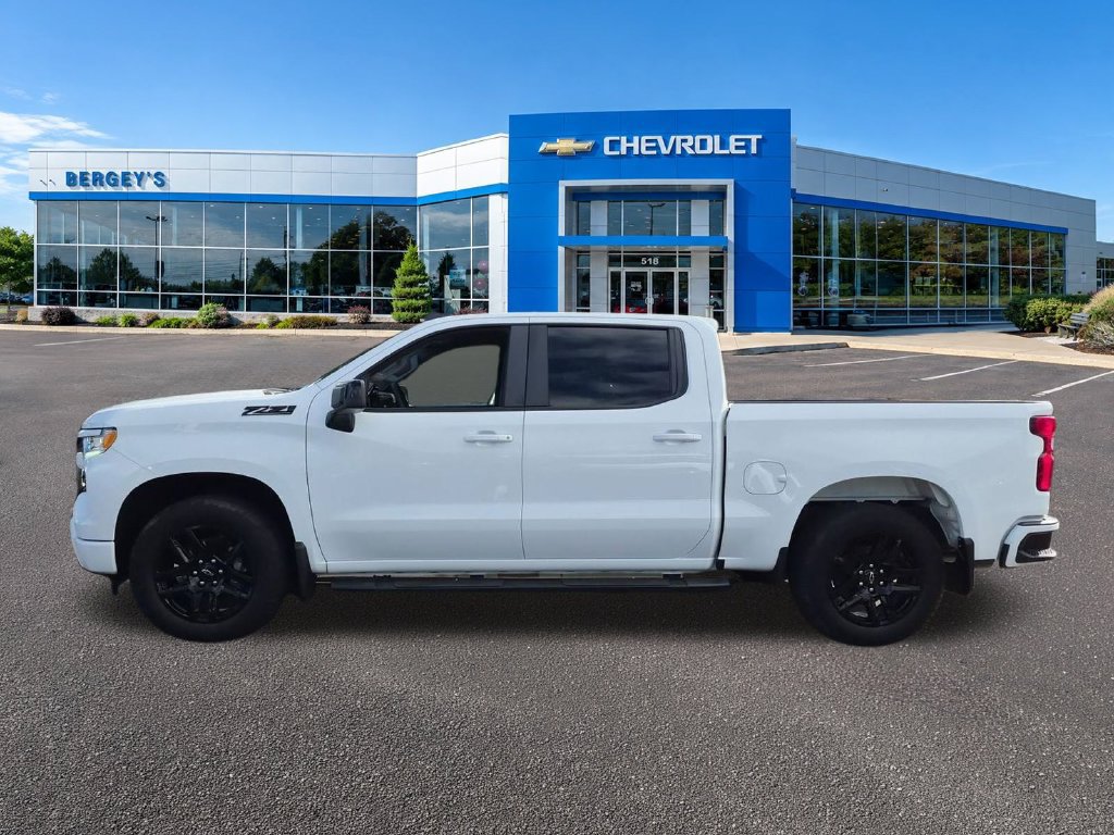 Used 2023 Chevrolet Silverado 1500 RST w/ Convenience Package II AWD/4WD image 10