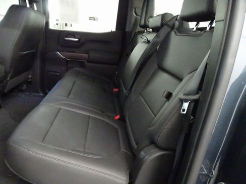 Used 2020 GMC Sierra 1500 SLT w/ Snow Plow Prep Package image 4