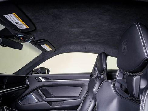 Certified 2025 Porsche 911 Turbo S image 19