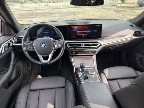 Certified 2023 BMW i4 eDrive35 image 15
