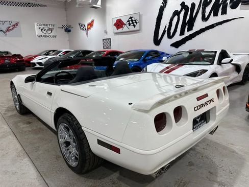 Used 1995 Chevrolet Corvette Convertible image 3