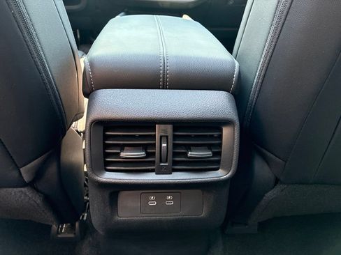 Used 2025 Nissan Murano SL w/ Cargo Package AWD/4WD image 25