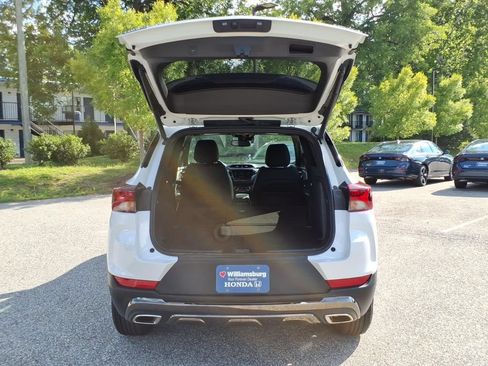 Used 2023 Chevrolet TrailBlazer ACTIV w/ Sun and Liftgate Package FWD image 22
