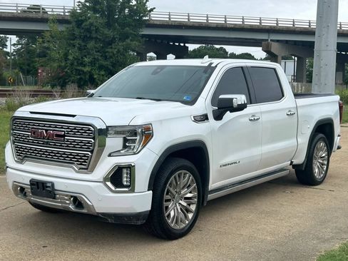 Used 2019 GMC Sierra 1500 Denali w/ Denali Ultimate Package AWD/4WD image 1