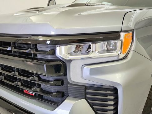 Used 2025 Chevrolet Silverado 1500 LT Trail Boss image 31