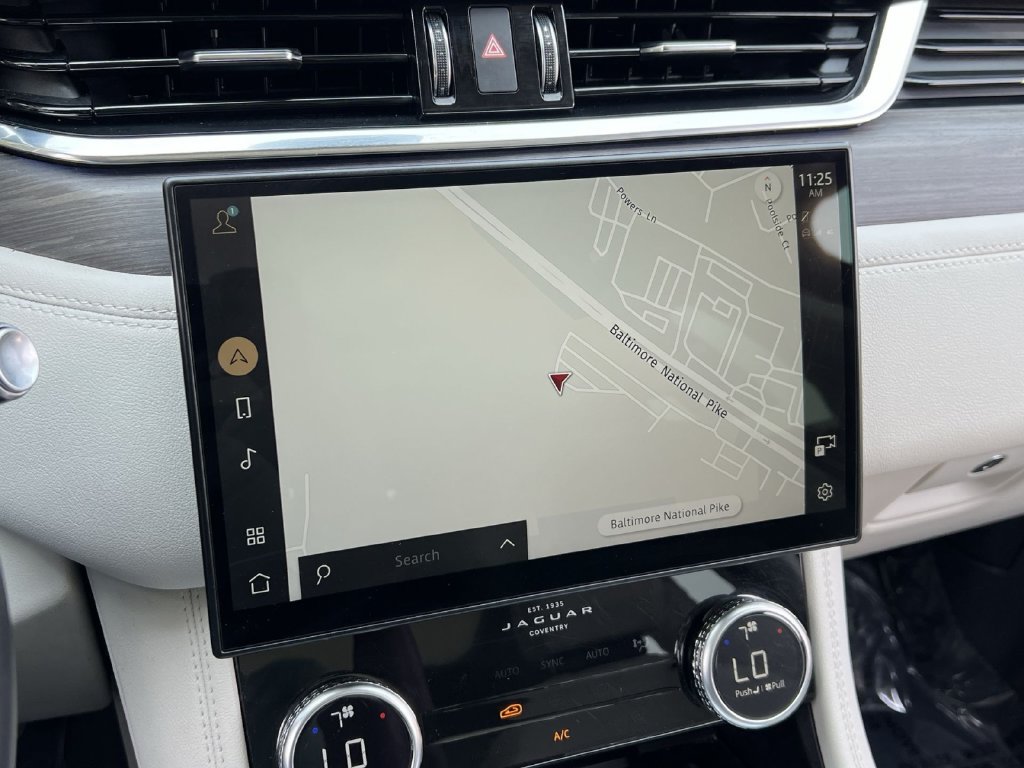 Used 2022 Jaguar F-PACE S AWD/4WD image 25