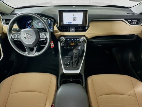 Certified 2025 Toyota RAV4 LE AWD/4WD image 26