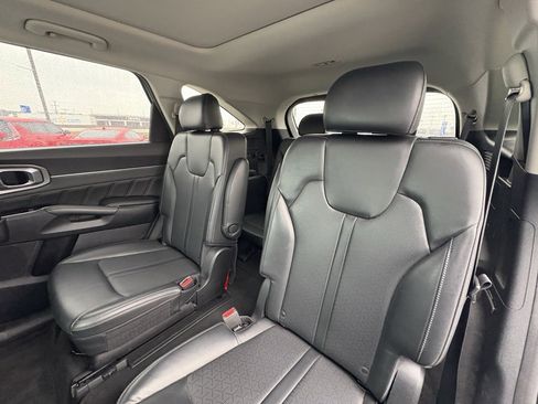 Used 2021 Kia Sorento SX image 28