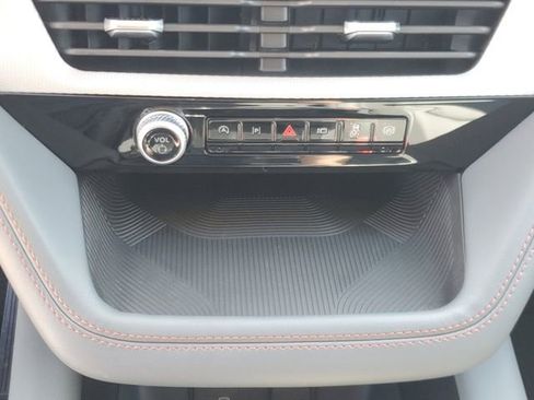 New 2026 Ford Explorer Active RWD image 29
