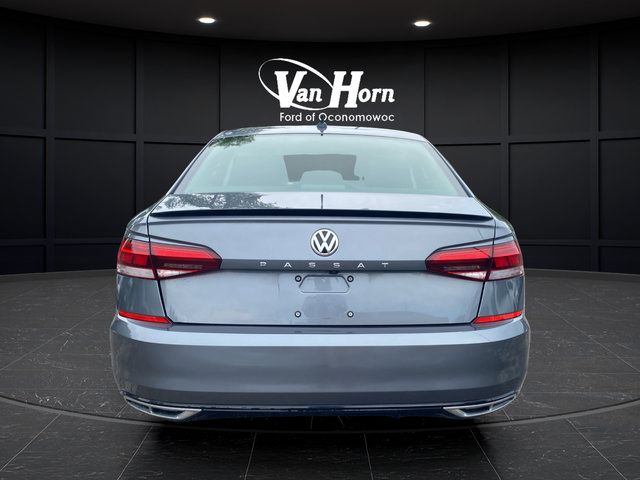 Used 2020 Volkswagen Passat 2.0T R-Line FWD image 6