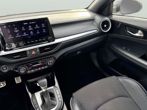Used 2023 Kia Forte GT-Line w/ GT-Line Premium Package image 14