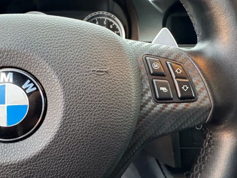 Used 2009 BMW M3 Convertible 2D image 37