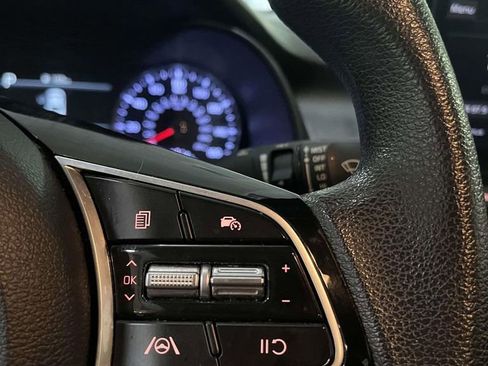 Used 2023 Kia Forte LXS image 22