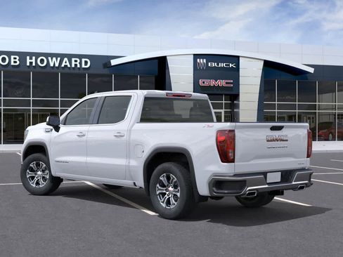 New 2026 GMC Sierra 1500 SLE image 3