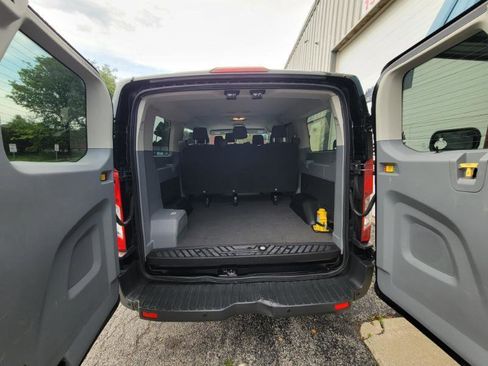 Used 2018 Ford Transit 150 XL RWD image 17