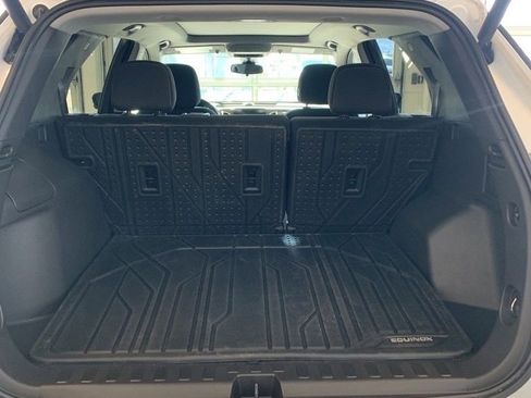 Used 2022 Chevrolet Equinox LT image 16