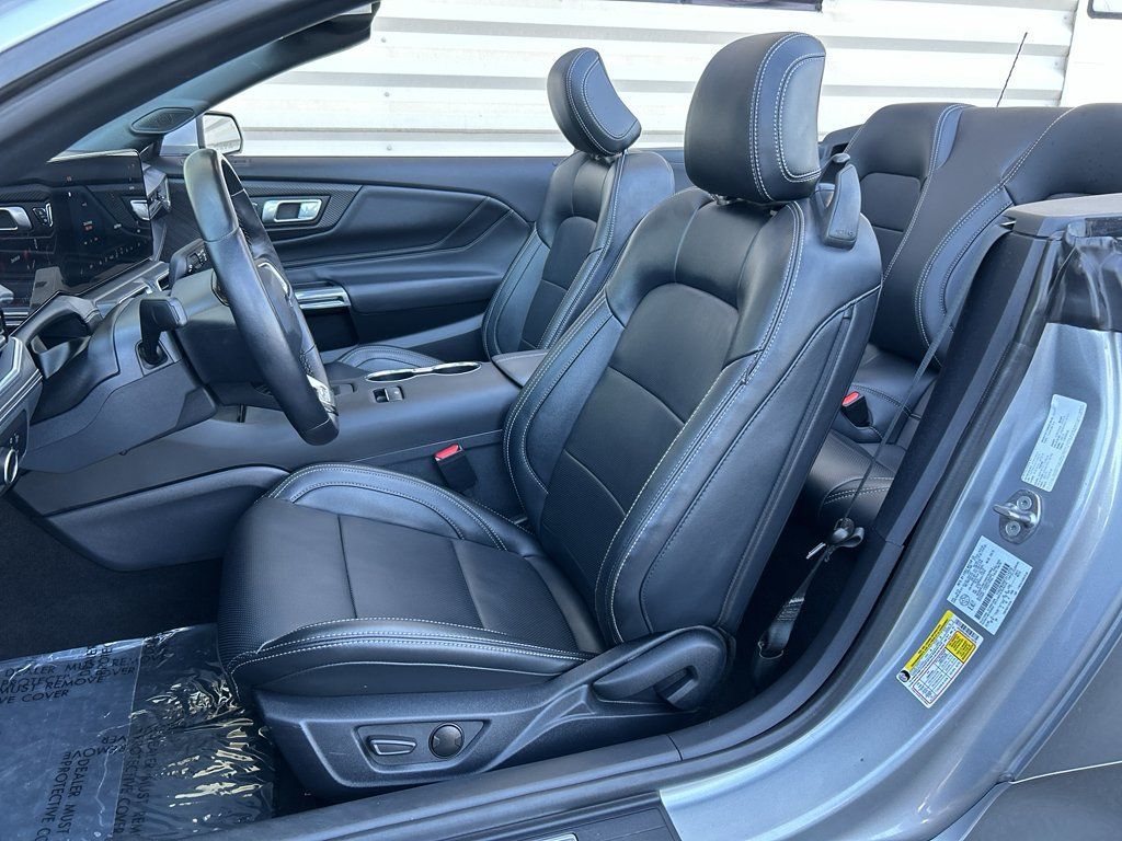 Used 2025 Ford Mustang Premium RWD image 11