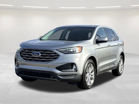 Used 2022 Ford Edge Titanium image 1