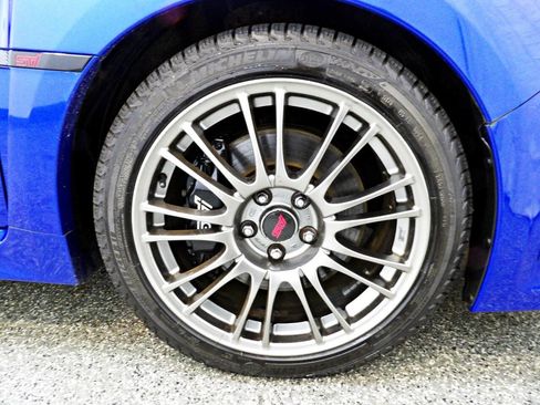 Used 2011 Subaru Impreza WRX STI Limited image 21