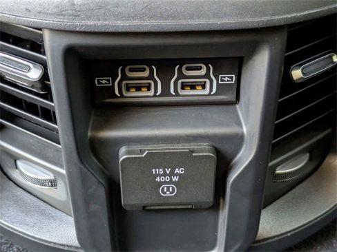 Used 2024 RAM 2500 Laramie image 15