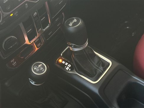 Used 2024 Jeep Wrangler Unlimited Rubicon 392 image 26