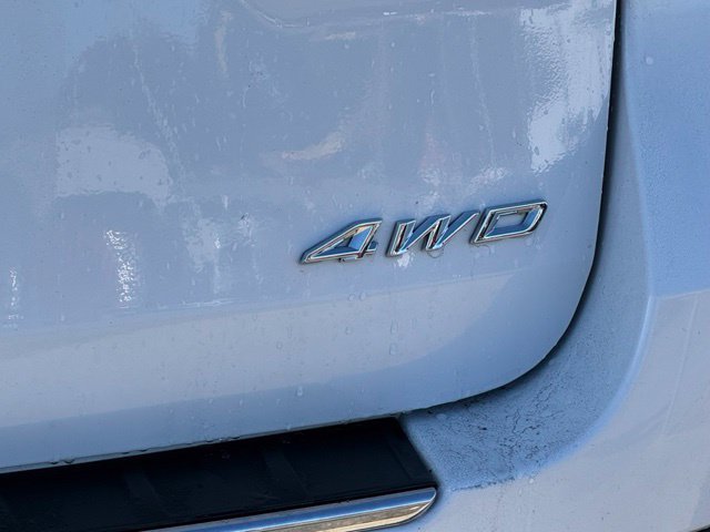 Used 2021 Ford Explorer Limited w/ Equipment Group 301A AWD/4WD image 8