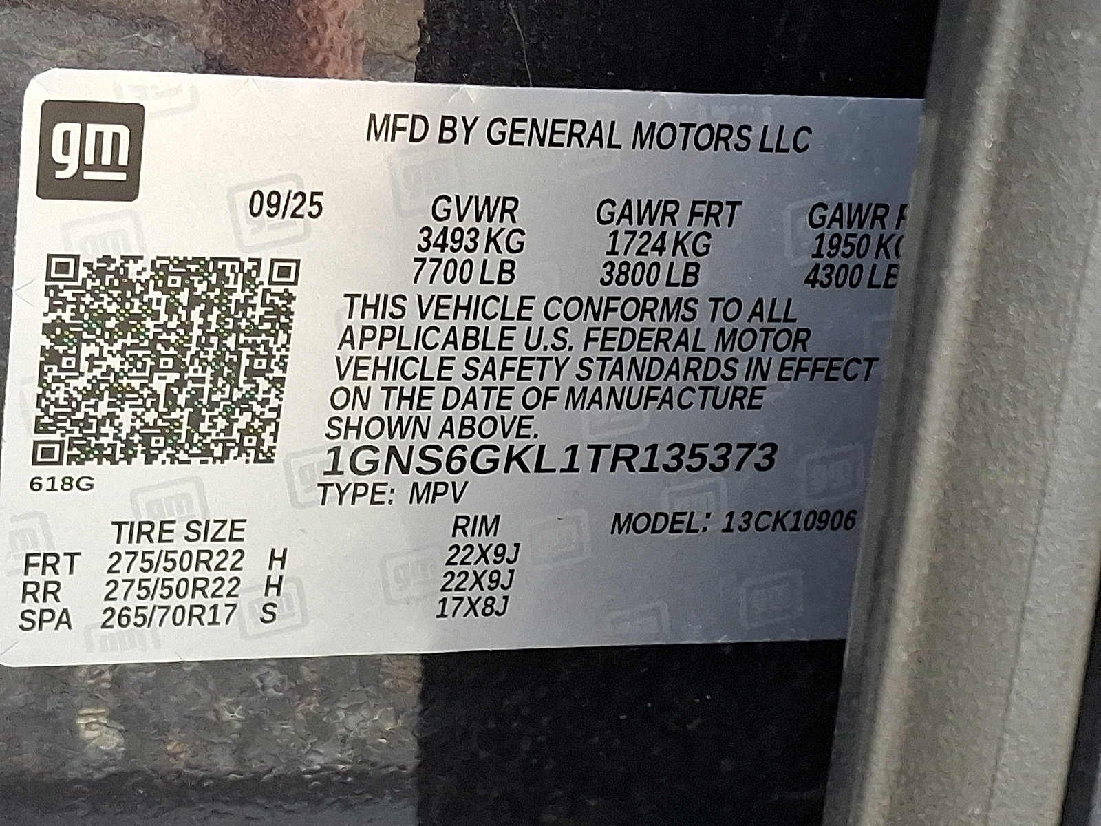 Certified 2026 Chevrolet Suburban High Country AWD/4WD image 27
