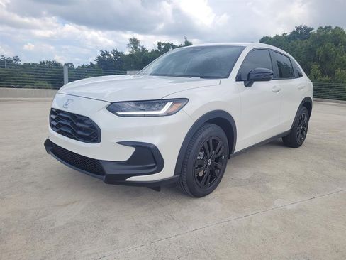 New 2026 Honda HR-V Sport image 3