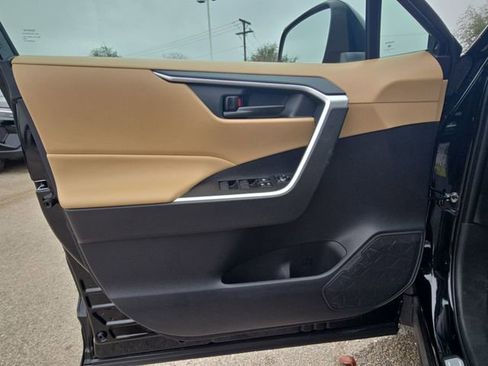 New 2025 Toyota RAV4 LE image 26