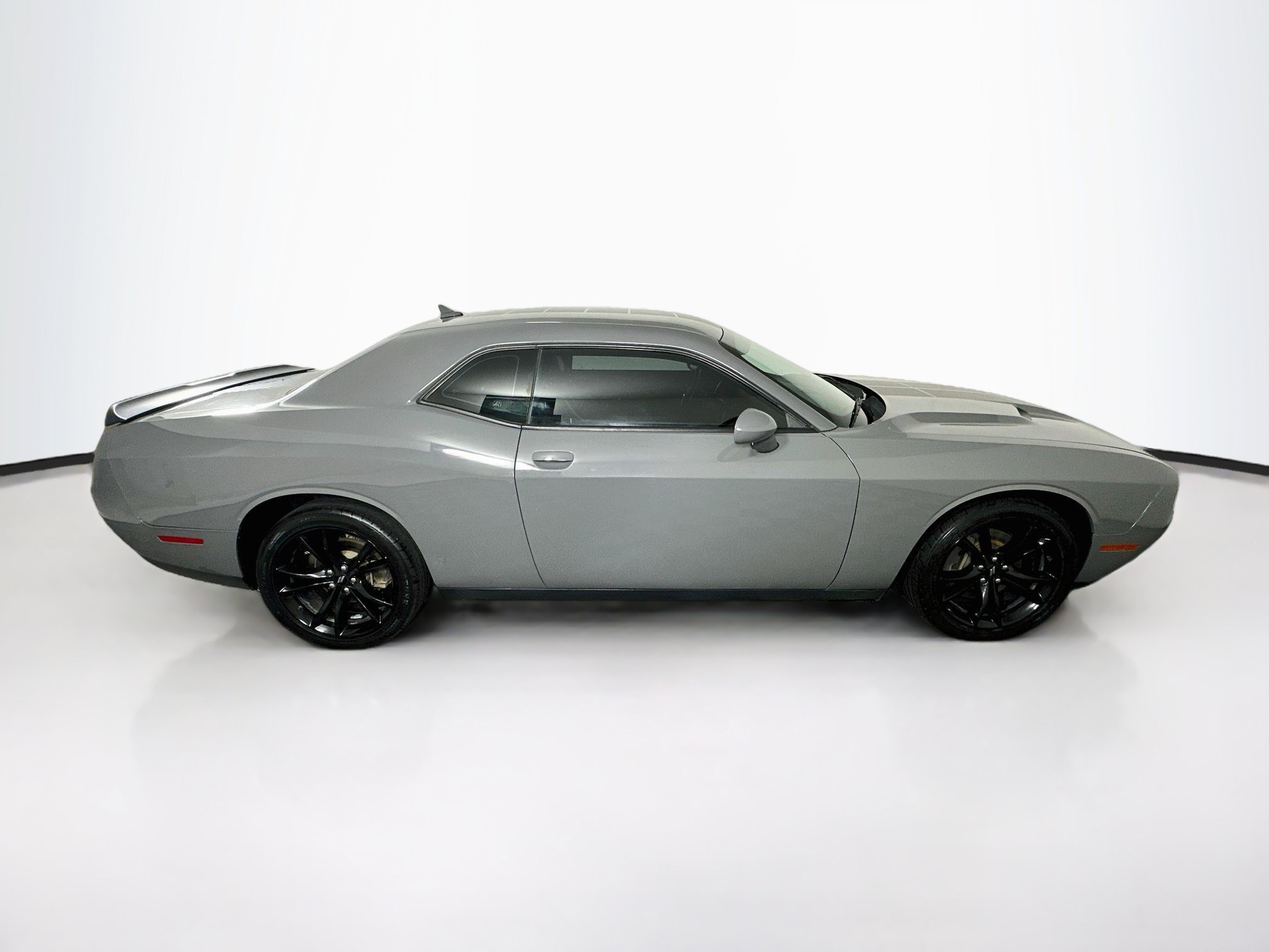 Used 2017 Dodge Challenger SXT Plus RWD image 10
