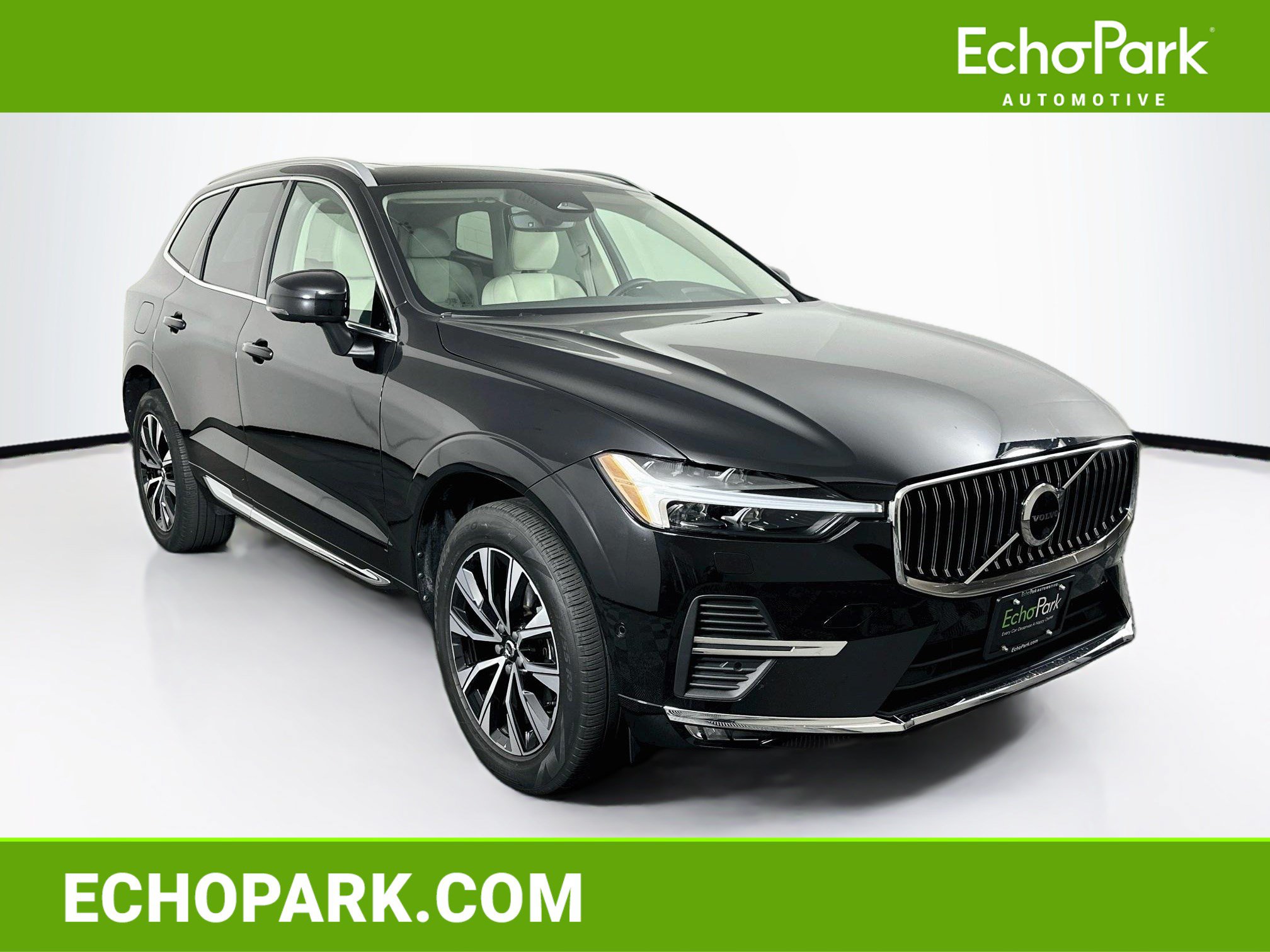 Used 2023 Volvo XC60 B5 Plus AWD/4WD image 1