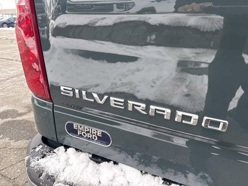 Used 2025 Chevrolet Silverado 1500 LT image 5