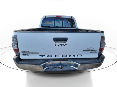 Used 2013 Toyota Tacoma PreRunner w/ SR5 Pkg image 5