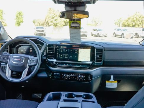 New 2026 GMC Sierra 1500 SLE AWD/4WD image 13