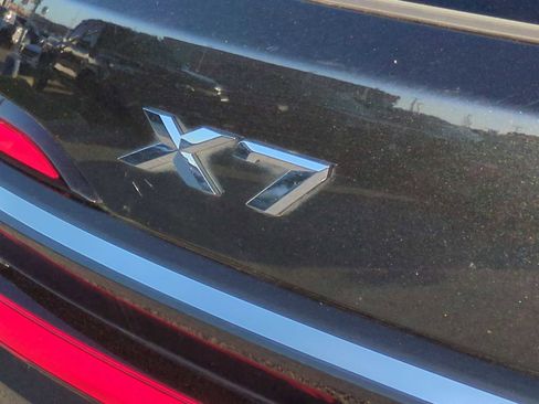 Used 2025 BMW X7 xDrive40i image 33