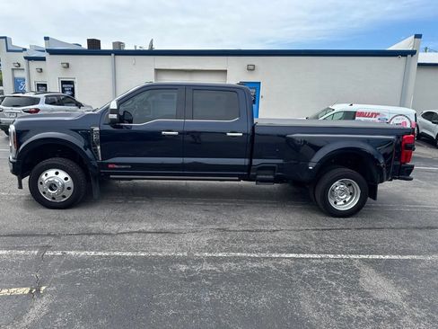 Used 2025 Ford F450 Platinum w/ Platinum Plus Package AWD/4WD image 7