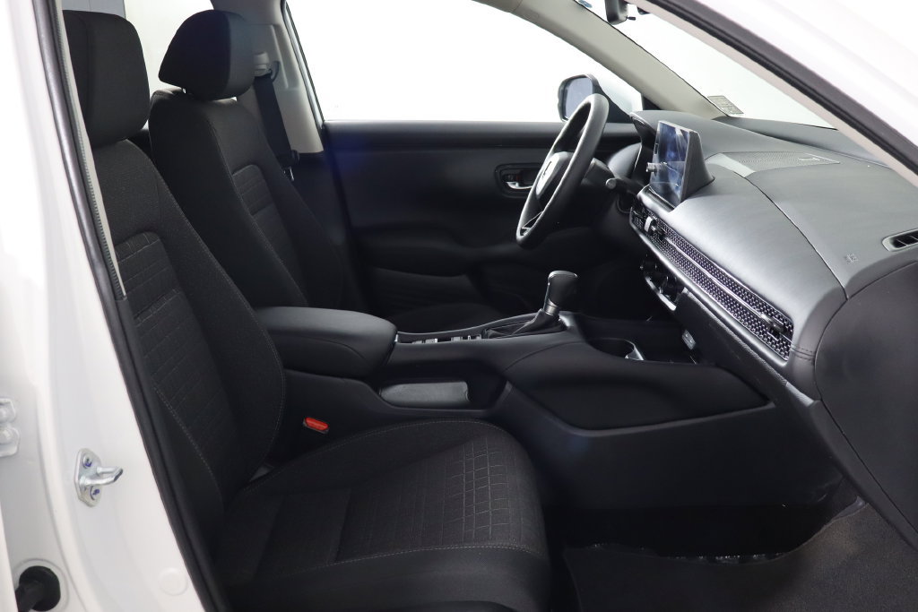 Used 2026 Honda HR-V LX image 17