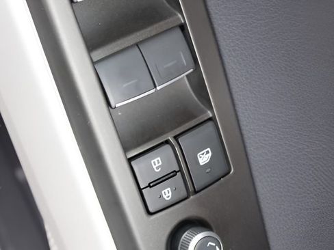 Certified 2023 Toyota Camry XLE w/ Navigation Package image 17