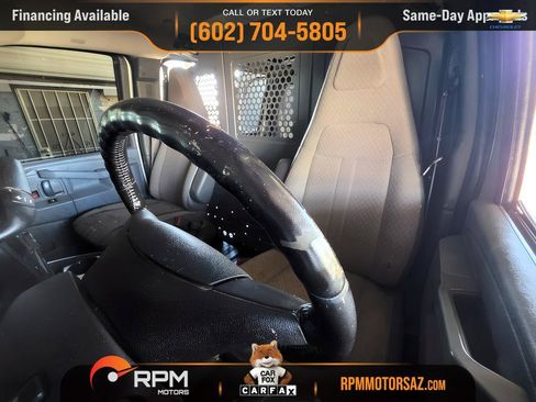 Used 2021 Chevrolet Express 2500 w/ Driver Convenience Package RWD image 12