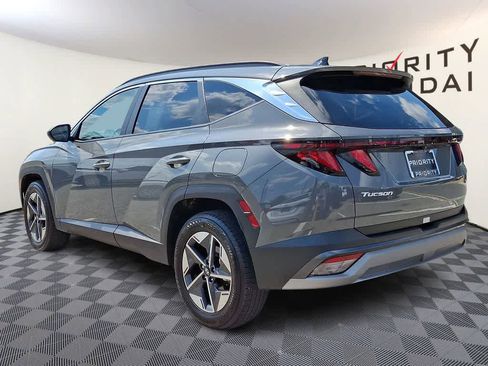 Certified 2025 Hyundai Tucson SEL AWD/4WD image 6